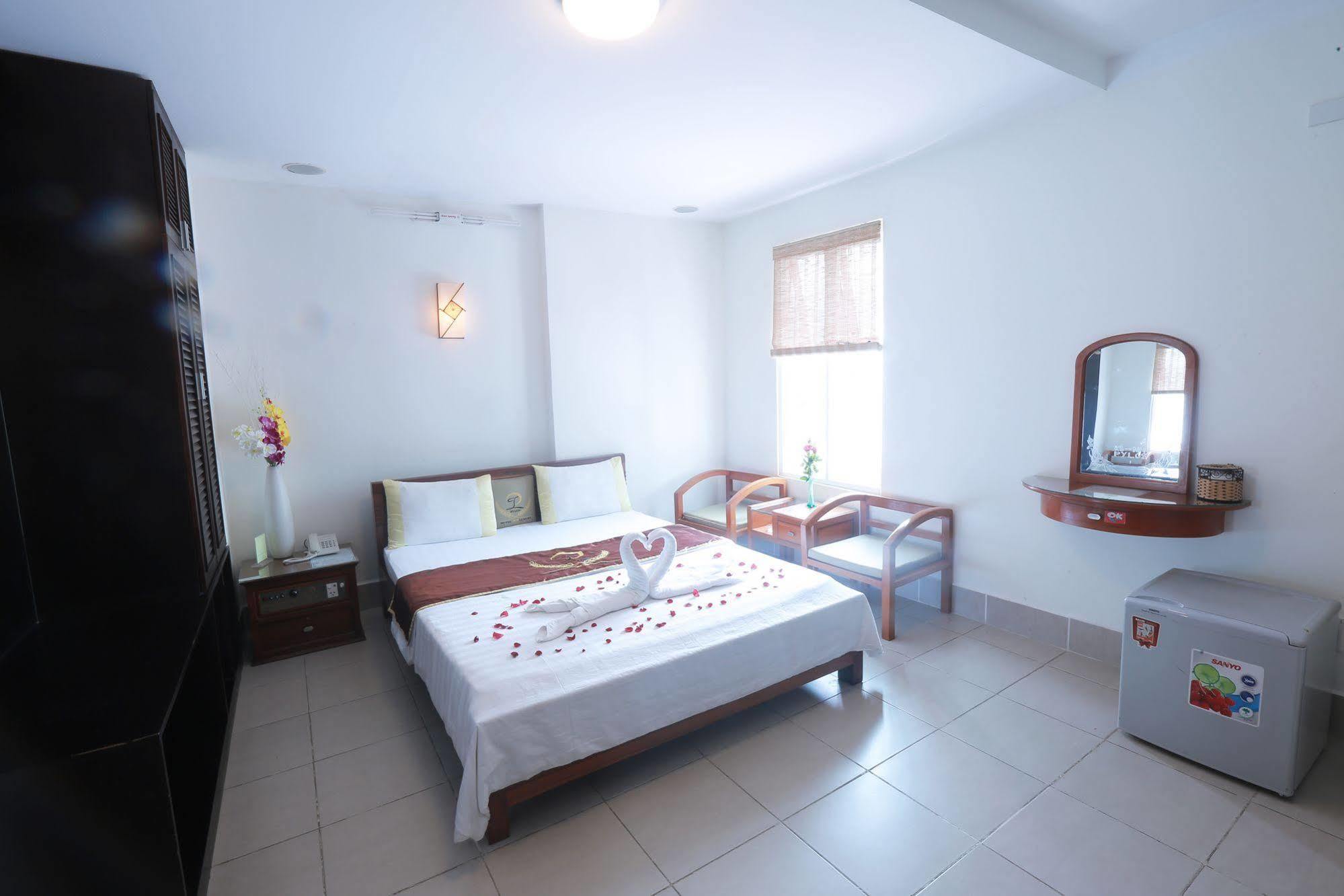 Pylos Hotel Ho Chi Minh-byen Eksteriør bilde