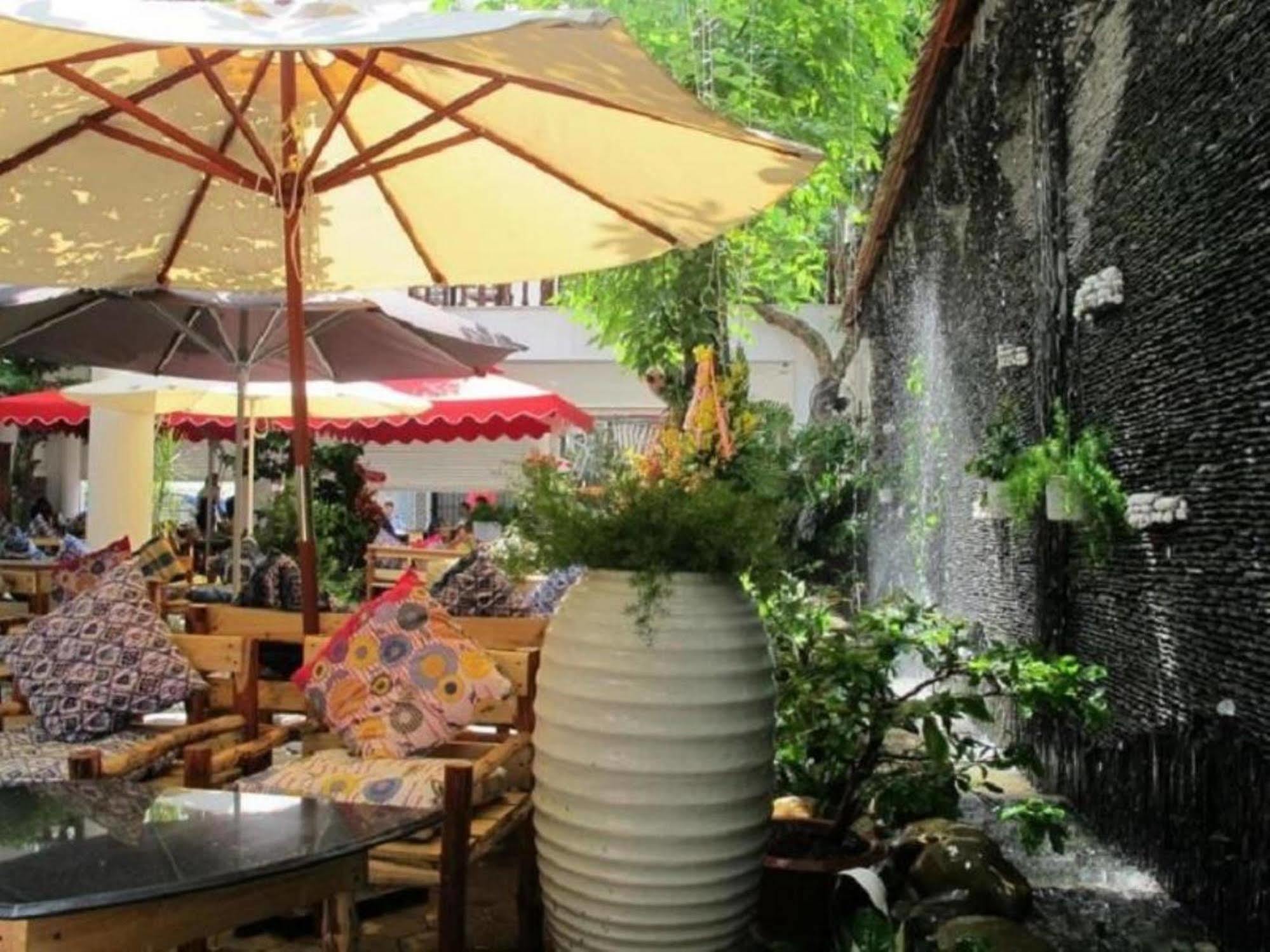 Pylos Hotel Ho Chi Minh-byen Eksteriør bilde